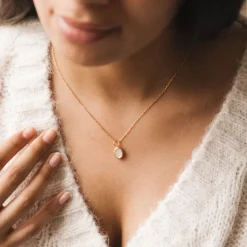 Fabrique de Styles Bougies Parfumées>Bougie Bijou Collier Or pierre Nacre lavande boisé 50h Blanc