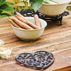 Fabrique de Styles Accessoires De Table>Dessous plat en fonte coeur - rhodonea Brun