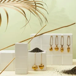 Fabrique de Styles Accessoires Thé Et Café>Infuseur de thé avec chaine en inox - Coquillage Doré