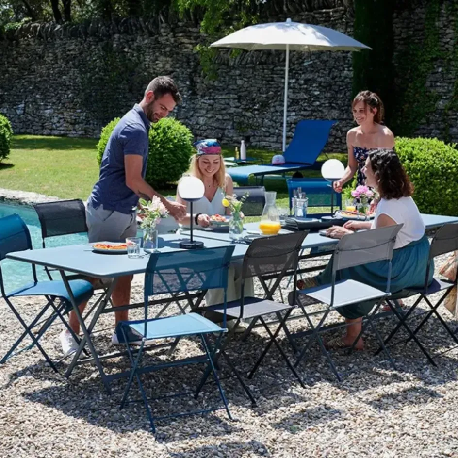 Fabrique de Styles Tables De Jardin|Jardin>Table de jardin pliante en acier - Bistro Bleu Acapulco